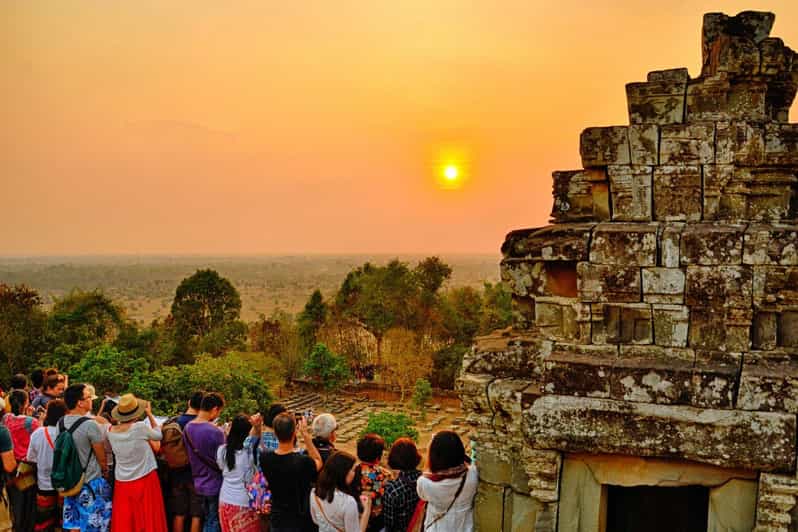 Siem Reap: Full Day Angkor Wat Temple Tour With Sunset