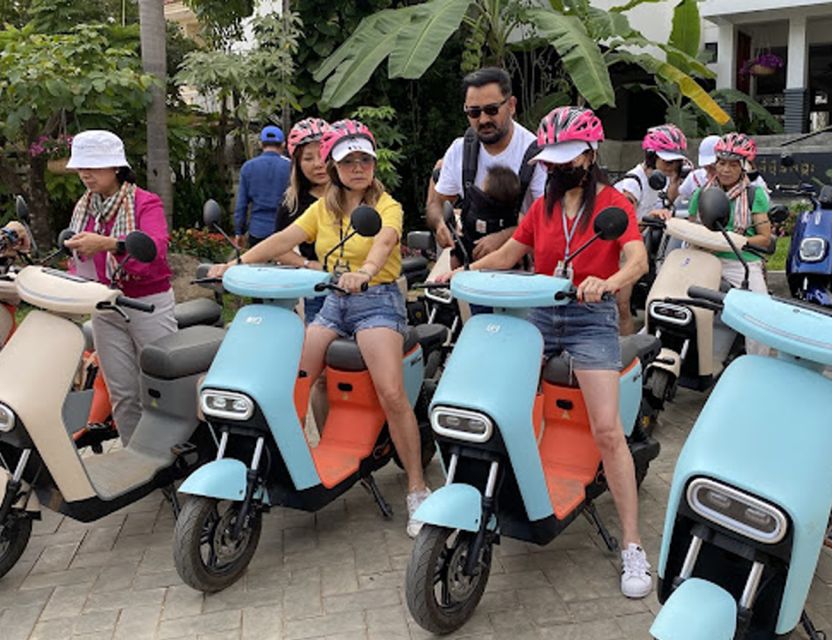 Siem Reap: Unique Street Food Authentic And Nightlife Tour