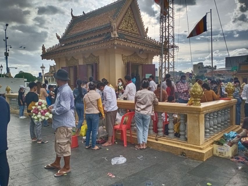 Sightseeing and History Tour in Phnom Penh - Tour Overview and Pricing