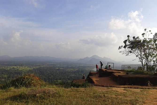 Sigiriya Day Tour – Dambulla Cave Temple