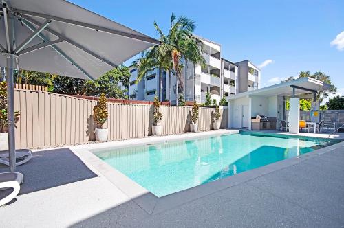 Silver Sea on Sixth Resort - Overview and Location