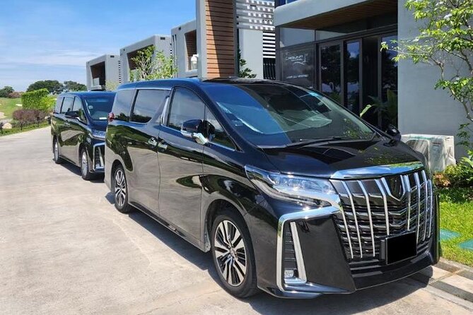 Singapore: Airport/Seaport Arrival Transfer + Meet & Greet