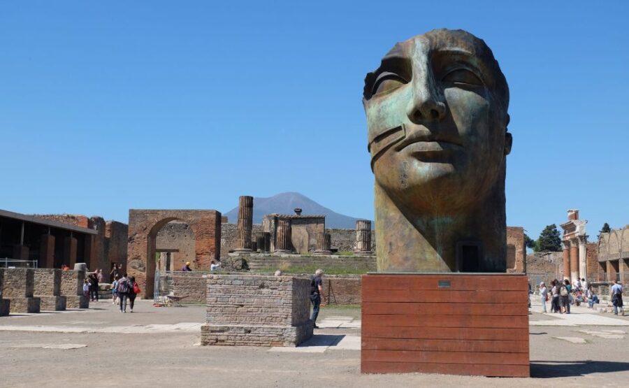 Sorrento: Pompeii Tour With Guide, Ticket & Lunch Included