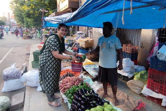 South Indian Vegetarian Cooking Class in Chennai With Meena