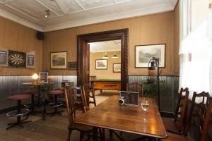 Southern Railway Hotel Goulburn - Location and History