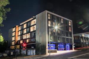 Studio 8 Residences - Adults Only - Location and Accessibility
