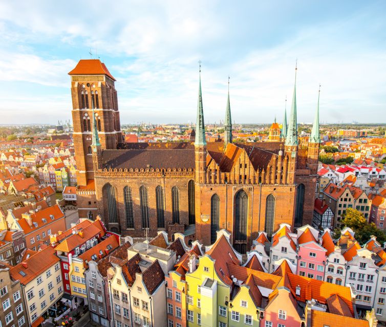 Stutthof Concentration Camp and Gdansk Old Town Private Tour