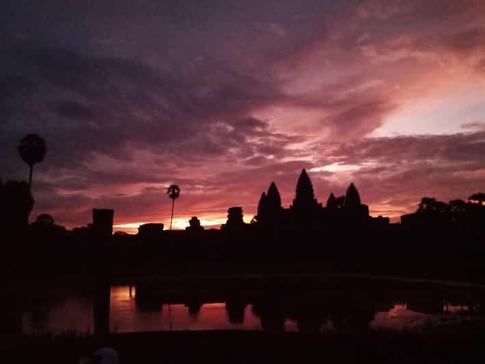 Sunrise at Angkor Wat With a Sharing Group