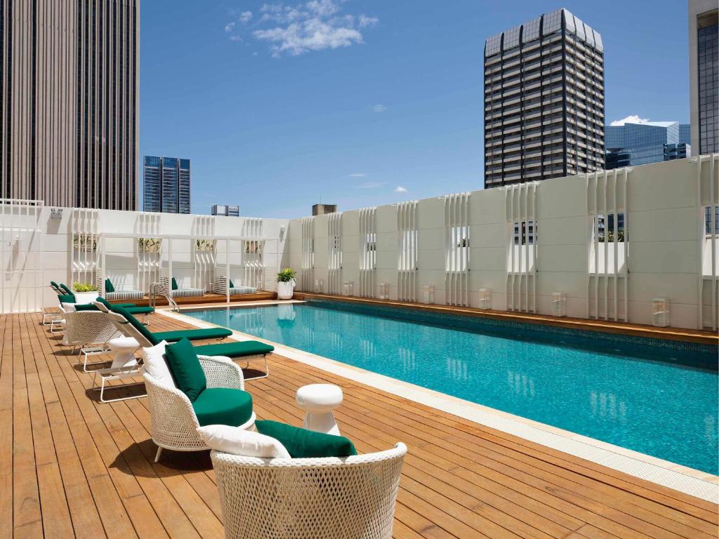 Swissotel Sydney Review