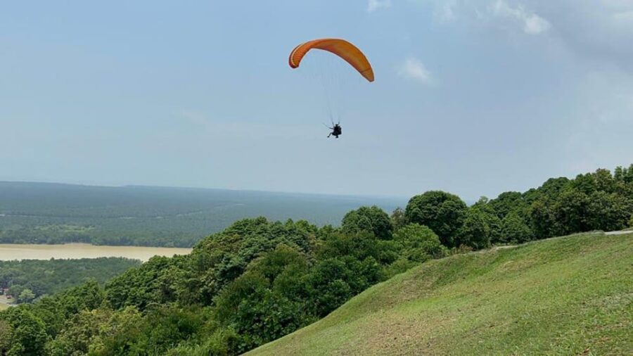 Tandem Paragliding Bukit Jugra Selangor - Activity Overview