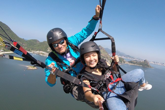 Tandem Paragliding Flight in Niterói