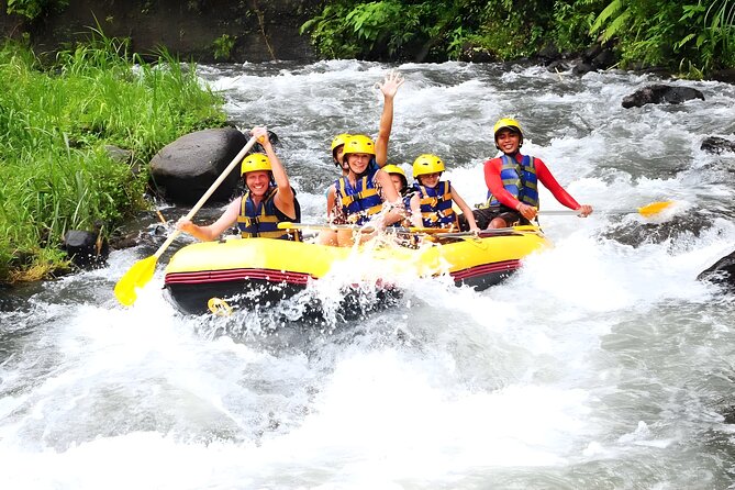 Telaga Waja Rafting Adventure: 3 Hours Rafting and All Inclusive - Exploring the Telaga Waja River