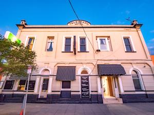 Telegraph Hotel Numurkah - Excellent Location and Accessibility