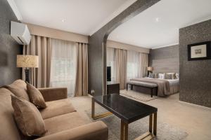 The Beaufort - Hotel Overview and Location