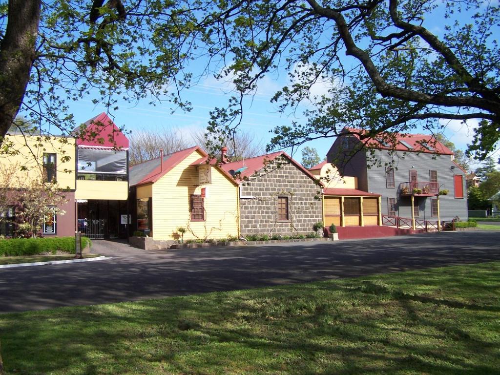 The Camperdown Mill Review