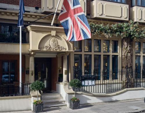 The Capital Hotel, Apartments & Townhouse - Overview of The Capital Hotel