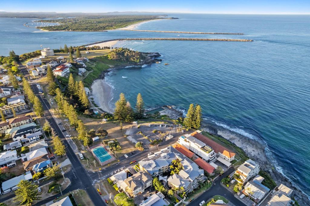 The Cove Yamba - Property Overview and Location
