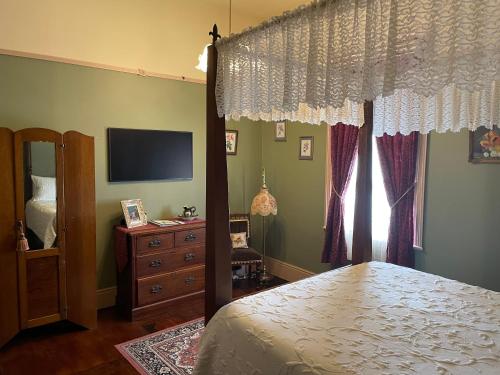 The Exchange Hotel - Offering Heritage Style Accommodation - Hotel Overview