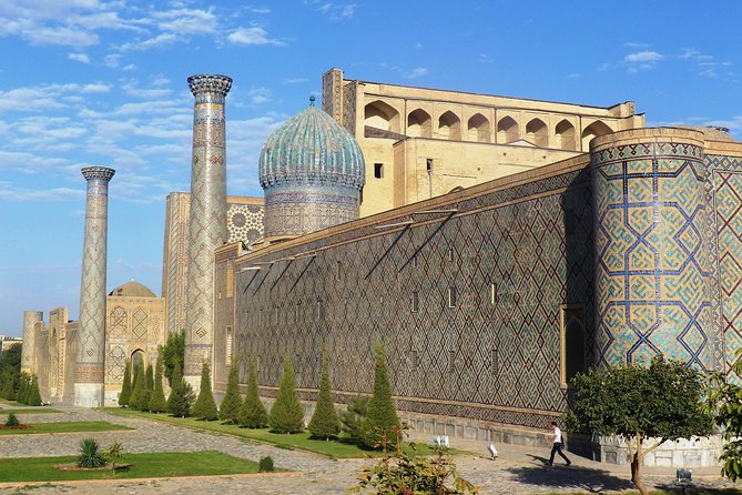 The Golden City of Samarkand: A Self-Guided Audio Tour