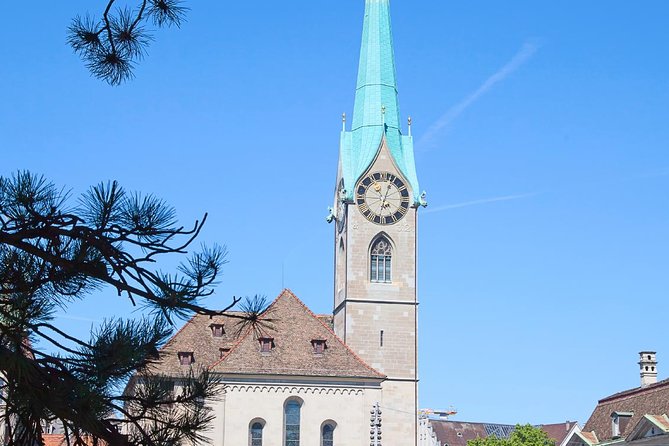 The Great Tour of Zurich by Bus and Boat