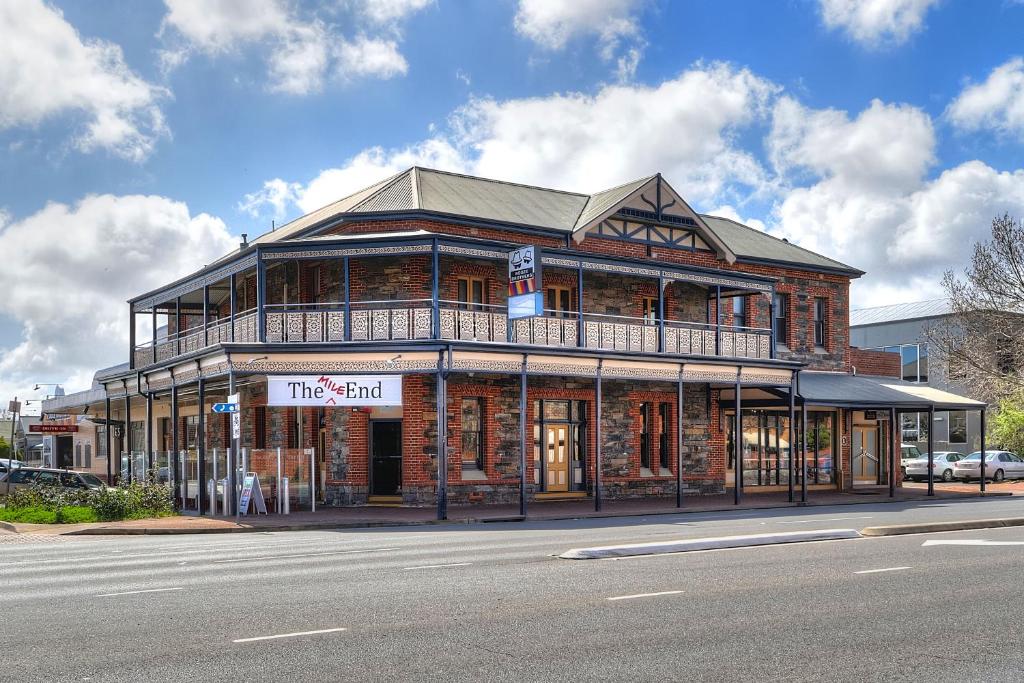 The Mile End Hotel Review