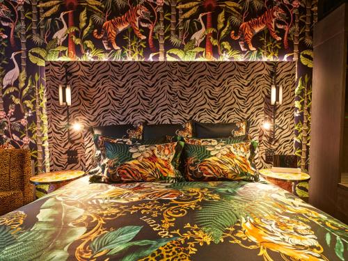 The Motley Hotel - Hotel Overview