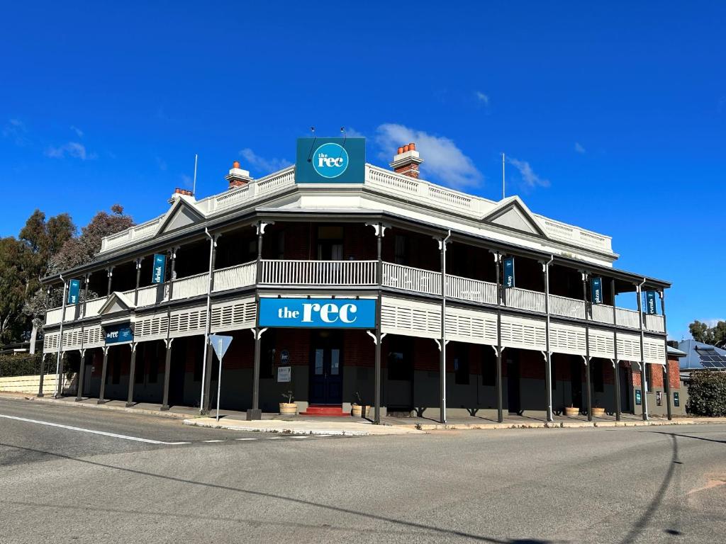The Rec Hotel Review