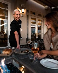 The Ritz-Carlton, Marina Del Rey - Luxury Accommodations