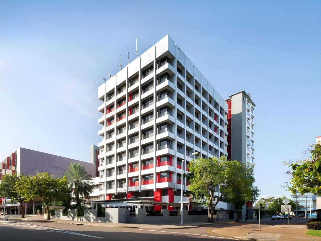 The Smith Hotel Darwin Review