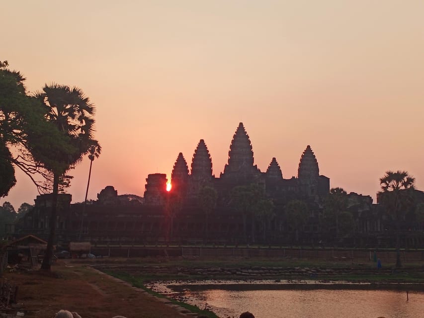 Three Day Trip With Sunrise at Angkor Wat Temple