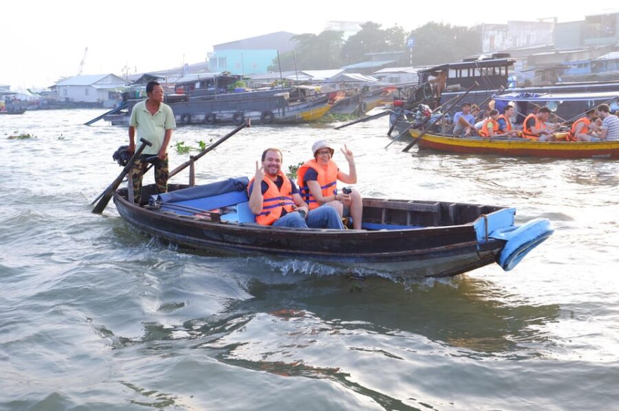 Tour Cai Rang Floating Market and Biking in the Rural