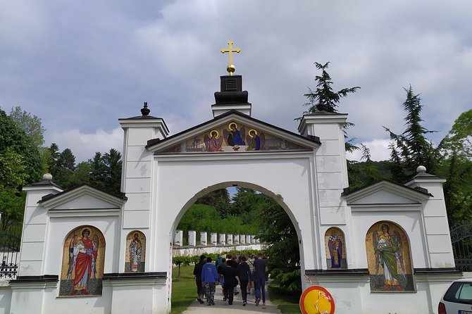 Tour of the MONASTERIES at FrušKa Gora NP and Sremski Karlovci With Wine Tasting - Tour Overview