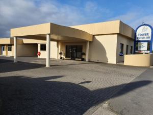 Tower Motor Inn - Overview of the Property