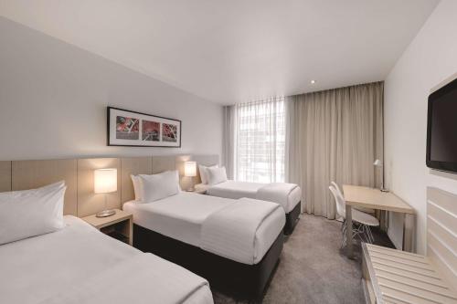 Travelodge Hotel Melbourne Docklands Review - Hotel Overview