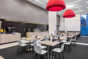 Travelodge Hotel Sydney Airport - Hotel Overview and Location