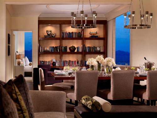 Trump International Hotel Las Vegas - Highly Rated Location