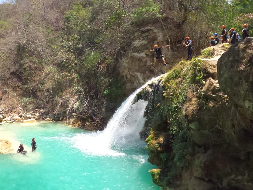 Tzimol, Chiapas: San Vicente River Canyoning Tour
