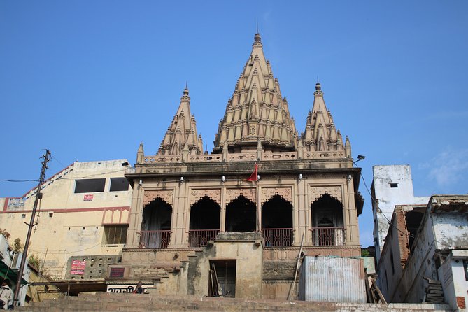 Unexplored Hidden Gems of Varanasi (Guided Halfday Sightseeing Tour by Car)
