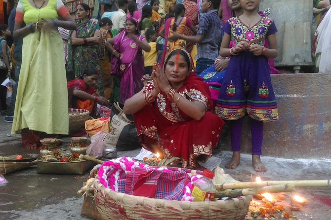 Varanasi Heritage Walking Tour & Evening Boat Ride (Aarti Ceremony & Cremations)