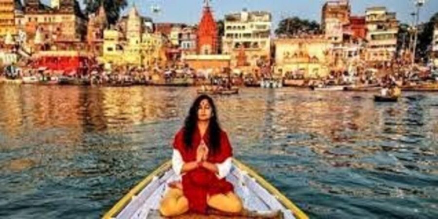 Varanasi: Private City Highlights Day Tour With Sarnath.