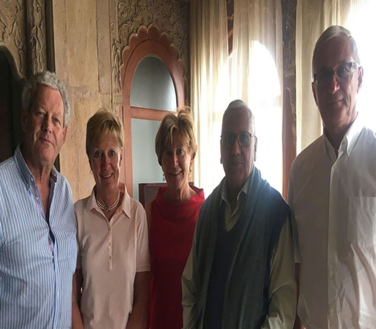 Varanasi: Private Lecture on Hinduism With Professor