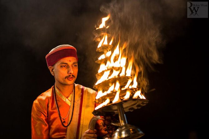 Varanasi Tour in 2 Days Without Accommodation