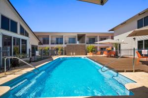 Velocity Motel & Bistro-WA - Location and Accessibility