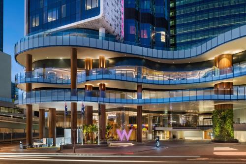 W Brisbane - Captivating Riverside Locale