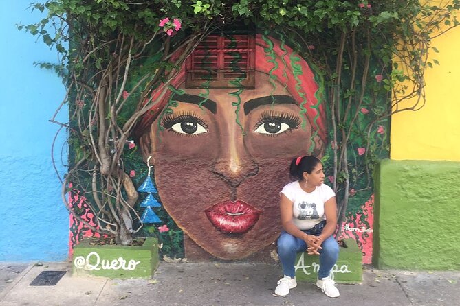Walking Tour Cartagena Old City With Gold Museum and Plaza De Bolivar - Highlights of the Tour