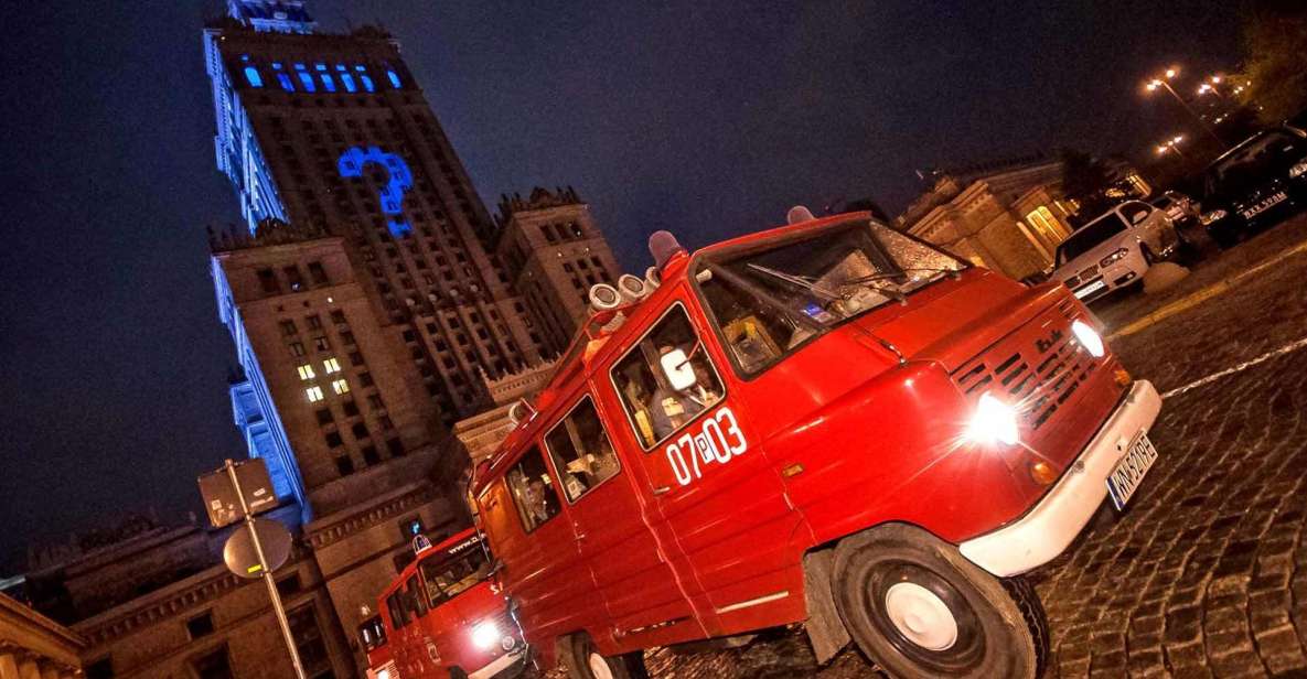 Warsaw: Evening History and Pubs Tour by Retro Minibus