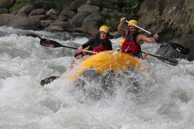 White Water Rafting Class 4 With Lunch - Arenal Tours