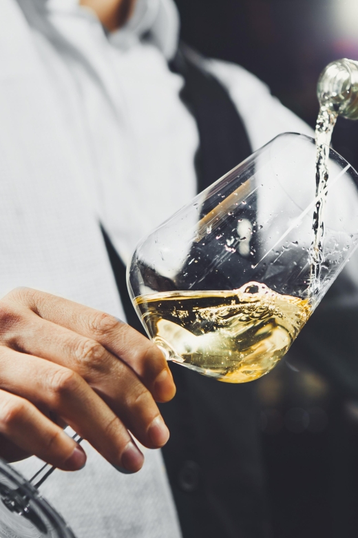 Woodinville Wine Country: Downtown Wine Tasting Pass