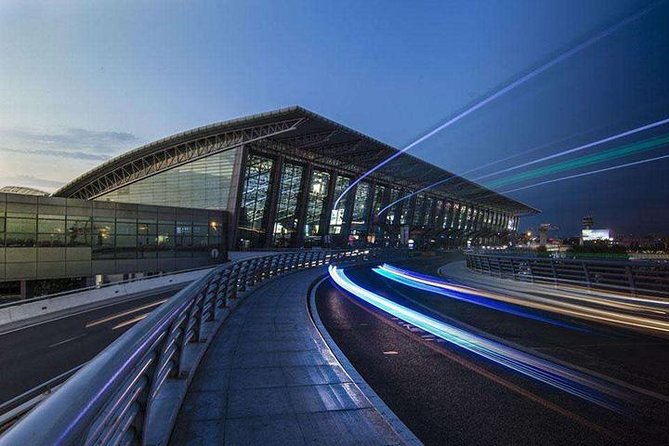 Xian Xianyang Airport to Hotels:Private Transfer With Meet & Great Service - One-Way Private Transfer