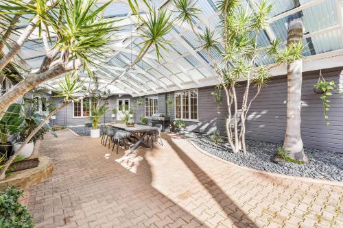 Yallingup Lodge Spa Retreat - Idyllic Location and Surroundings